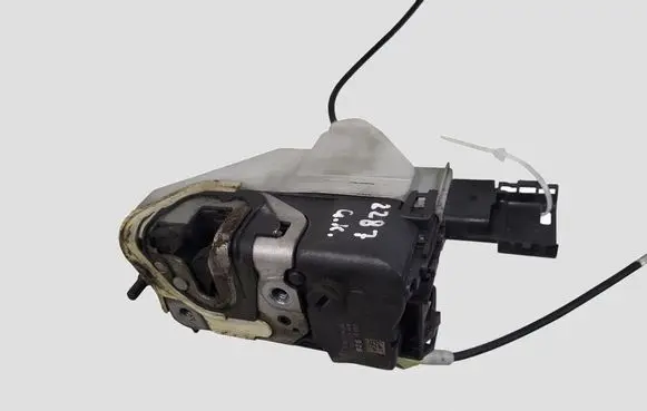 Peugeot 508 Rear door lock A02530