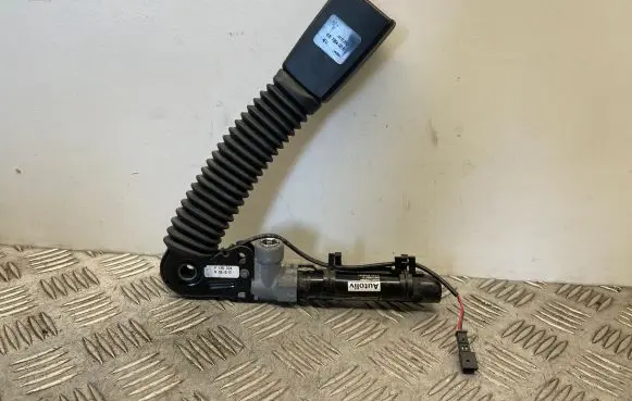 BMW 7 F01 F02 F03 F04 Front seatbelt buckle 9115306