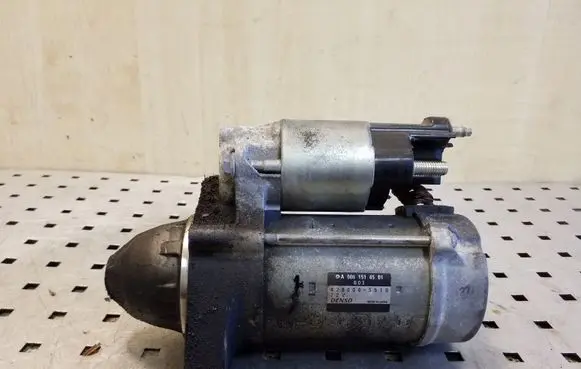 Mercedes-Benz C W204 Starter motor A0061514501 4280005510
