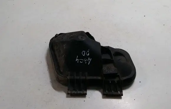 Headlight/headlamp dust cover