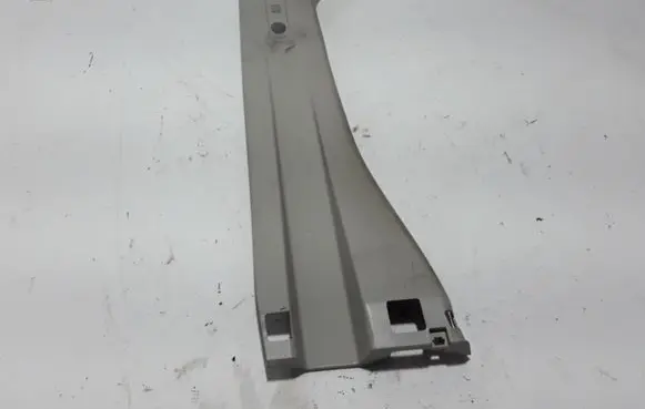 Renault Trafic III (X82) (B) pillar trim (top) 769147768R