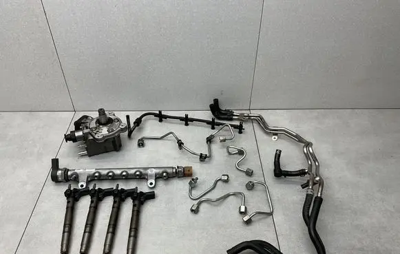 Audi Q5 SQ5 8R Fuel injection system set 03L130755 03L130089A 03L130277