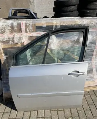 Renault Scenic II - Grand scenic II Front door
