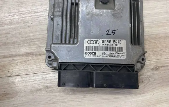 Audi A3 S3 8P Engine ECU kit and lock set 06F906056CE 1039S06795 0261S02045