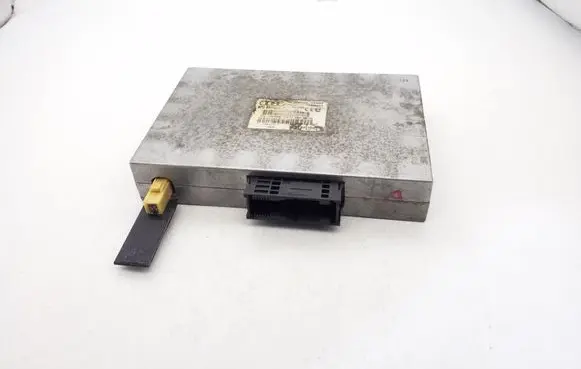 Audi A4 S4 B6 8E 8H Bluetooth control unit module 8P0862335M