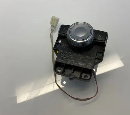 Mercedes-Benz GLK (X204) Head unit multimedia control A2048707458 2048707458