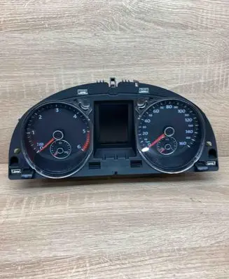 Volkswagen PASSAT B7 Speedometer (instrument cluster) 3AA920970A A2C53219792