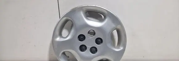 Dodge Neon R14 wheel hub/cap/trim 04656191AE