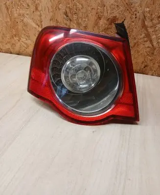 Volkswagen PASSAT B6 Rear/tail lights 3C5945095C