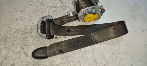 Hyundai Santa Fe Front seatbelt 888702B210