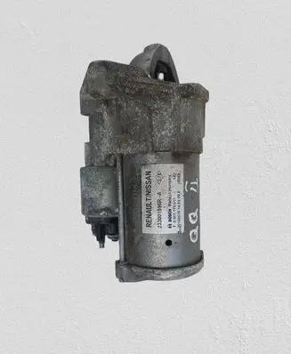 Nissan Qashqai Starter motor 233001596R