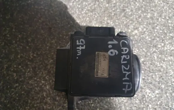 Mitsubishi Carisma Mass air flow meter E5T05271