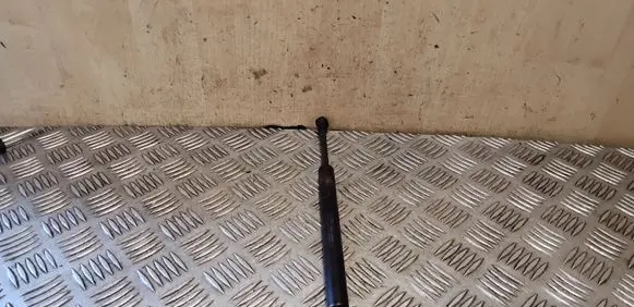 Volkswagen Touareg I Rear window strut damper 7L6845587A