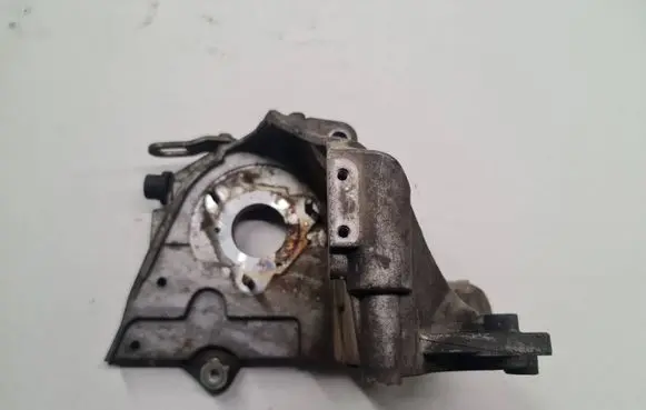 Opel Zafira B Fuel pump bracket 55187918