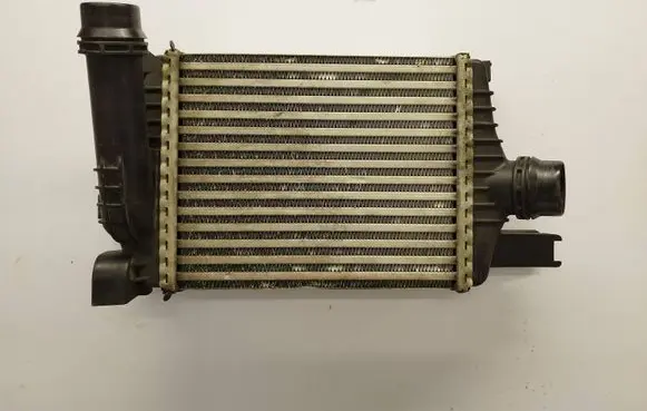 Renault Megane III Intercooler radiator 144961381R YS264