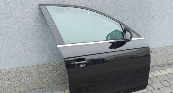 Audi A4 S4 B8 8K Front door 