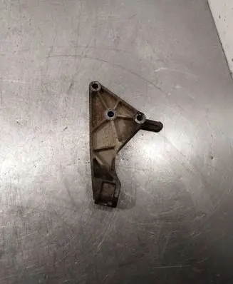 Opel Meriva B Engine mounting bracket 13247819