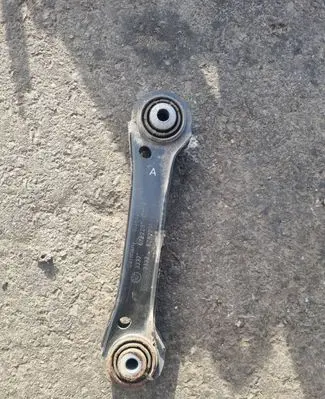 BMW X1 E84 Rear control arm 6782237
