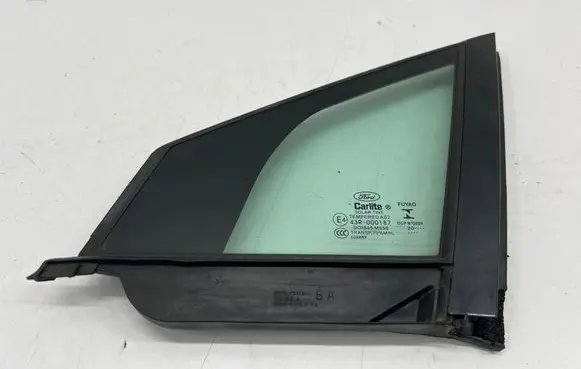 Ford Mondeo MK V Front door vent window glass four-door DS73F21401BA