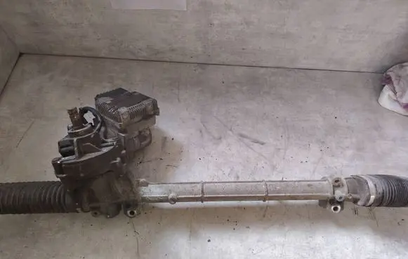 Mercedes-Benz A W169 Steering rack Q003T62175 6700001832 8221