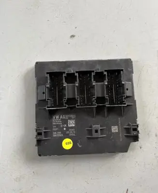 Volkswagen Caddy Comfort/convenience module 5K0937085AA 5WK50502A BCMPQ35