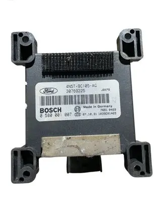 Volvo XC90 Fuel injection pump control unit/module 30769225 4N5T9C105AG 0580001007