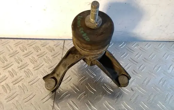 Lexus RX 450H Engine mount bracket