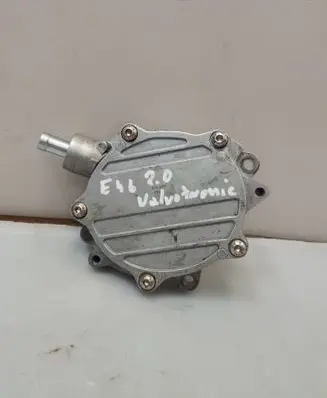 BMW 3 E46 Vacuum pump 913470