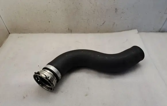 Toyota Avensis T250 Intercooler hose/pipe 1734226070