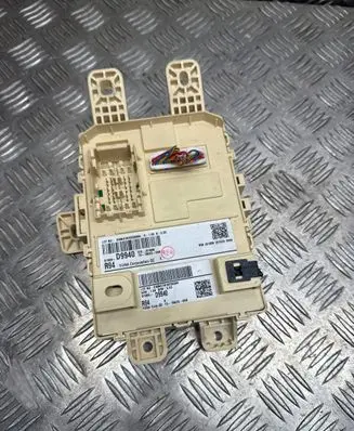 KIA Sportage Fuse module 91955D9940 D99801810290004 1318A25008