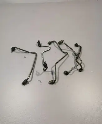 Toyota Avensis T250 Fuel line pipe