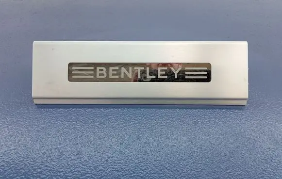 Bentley Bentayga Foot area side trim 36A853375E
