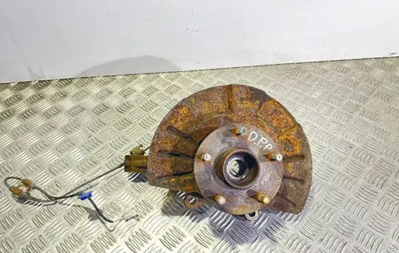 Suzuki Grand Vitara II Front wheel hub