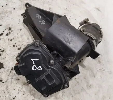 Ford Focus Throttle valve M5G9F991FA