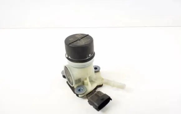 Jaguar XE Adblue pump 911499G