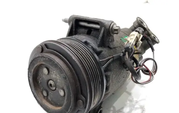 Opel Zafira B Air conditioning (A/C) compressor (pump) 13124752