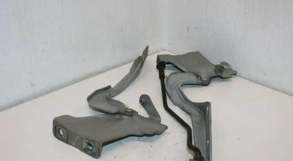 Nissan Note (E12) Engine bonnet/hood hinges 3VR3913 3VL3913