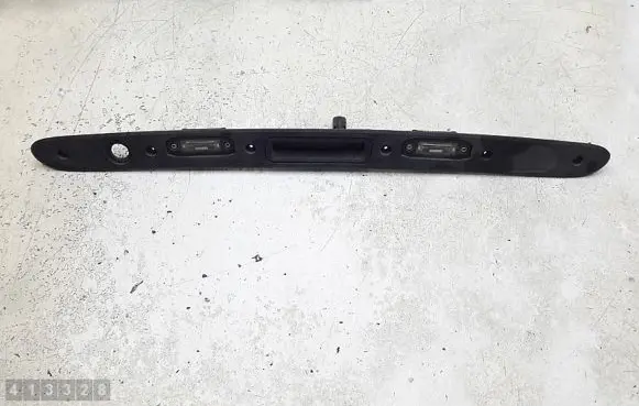 Volvo S60 Number plate light 31253640
