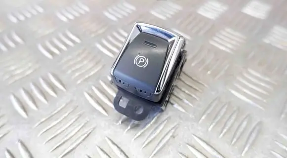 Nissan Qashqai Hand parking brake switch 