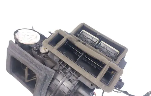 Ford Focus Heater blower radiator 