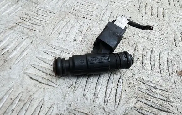 Audi TT Mk1 Fuel injector 06A906031BA 0280156061