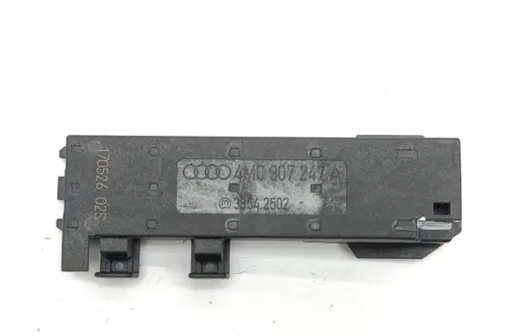 Audi A4 S4 B9 Keyless (KESSY) go control unit/module 4M0907247A 33542502