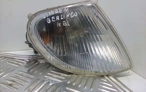 Citroen Berlingo Front indicator light 9621302580