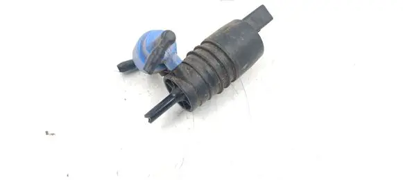 Seat Toledo II (1M) Windscreen/windshield washer pump 107819 2800E36