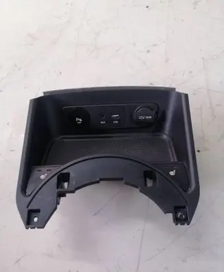 KIA Sportage USB socket connector 846303UBB0WK