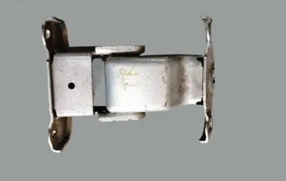 Renault Trafic II (X83) Loading door lower hinge 