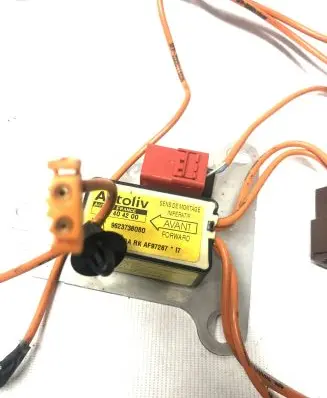 Peugeot 106 Airbag control unit/module 9623738080 550404200 AF97267