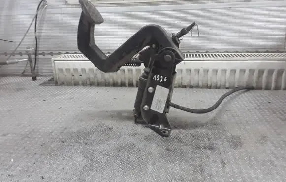 Clutch pedal