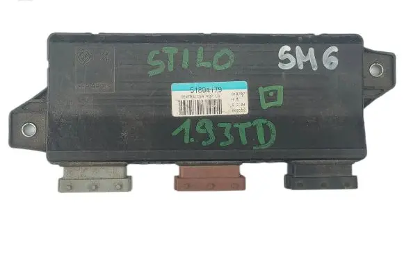 Fiat Stilo Fuse module 51804179 019707 000552