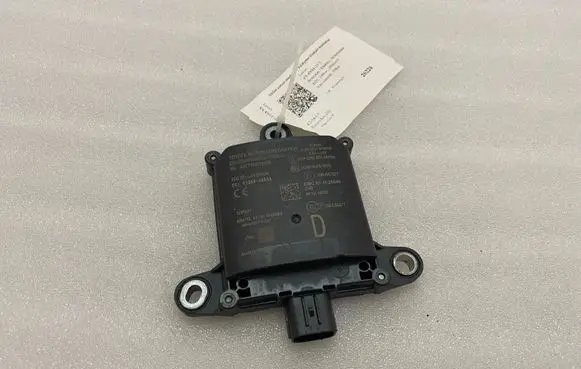 Lexus RX 450H Blind spot module 8816248010
